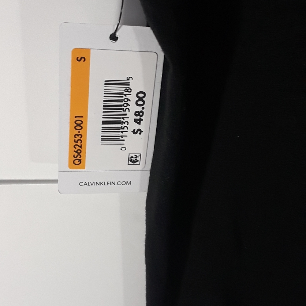 Calvin Klein PerformanceV-Neck - Picture 2 of 7